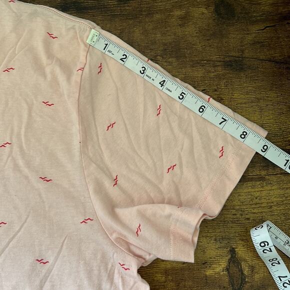 Old Navy Small Flying Bird Soft Short Sleeve Tee - Picture 5 of 9
